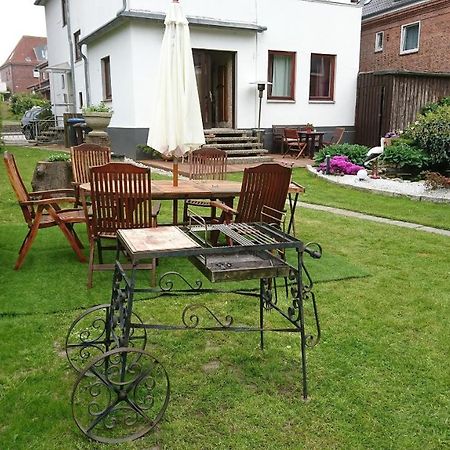 Appartment "Gerasymchuk" Im Einfamilienhaus 엑케른포르데 외부 사진