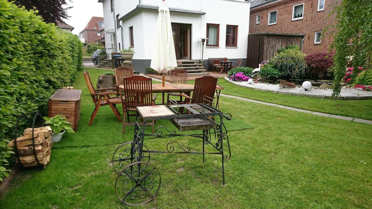 Appartment "Gerasymchuk" Im Einfamilienhaus 엑케른포르데 외부 사진
